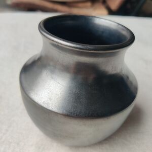 VTG Prinknash Pottery England Bud Vase Pot Metallic Luster Gun Metal 4.25"